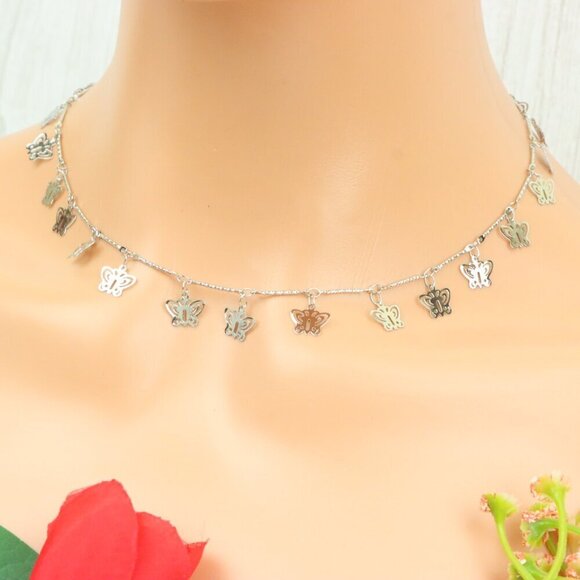 "Minimalist & Elegant Necklace Chain – Perfect for Women & Girls | UNVRC1048 - Picture 7 of 10